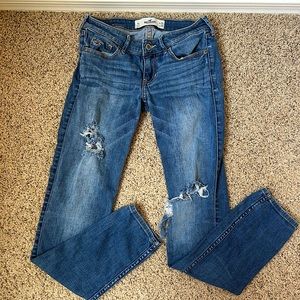Size 1 Hollister Dark Denim Distressed Jeans